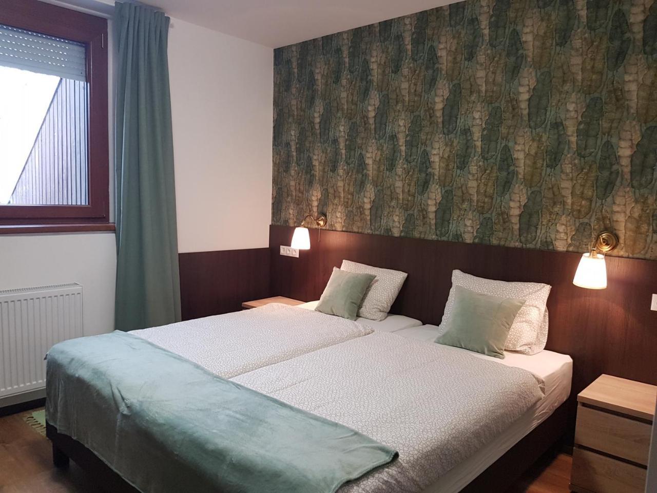 Bed and Breakfast Bajor Panzio Kecskemét Exterior foto